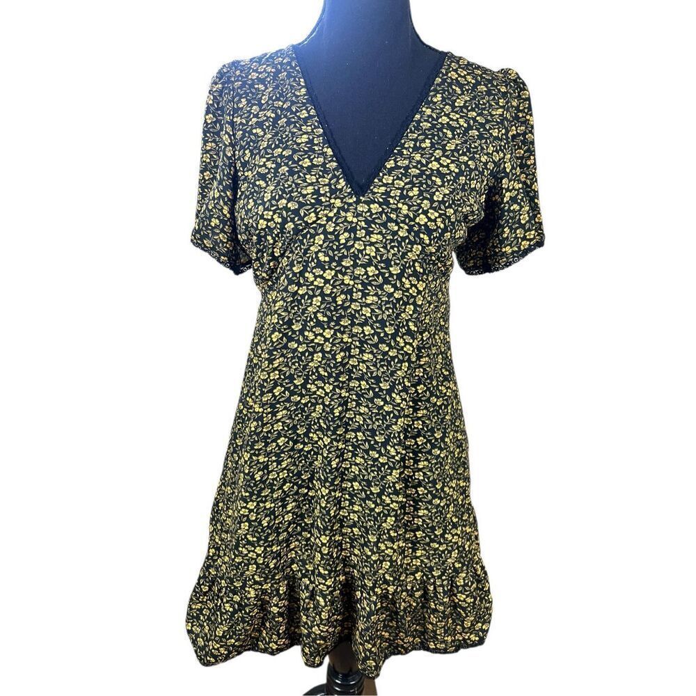 Urban outfitters Medium black yellow ditzy floral mini sundress 90’s dress